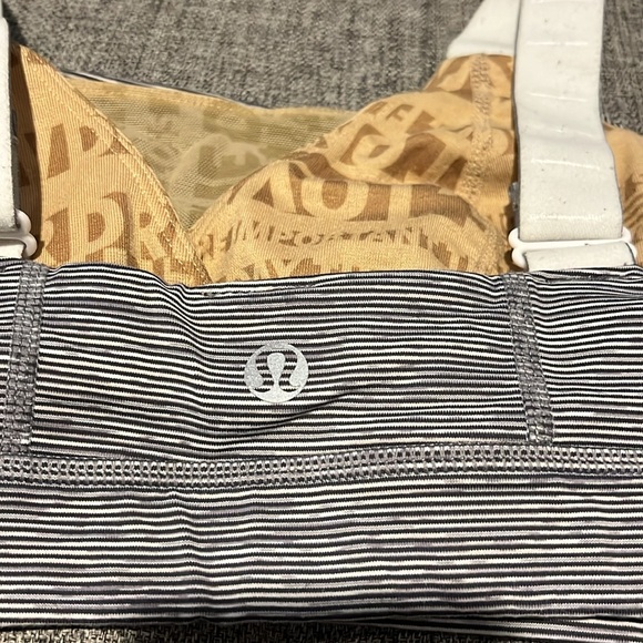 Lululemon Sports Bra - Picture 5 of 7